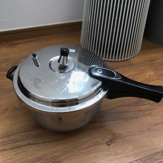 急募！圧力鍋 フレイズ 6リットル用 比較的綺麗
