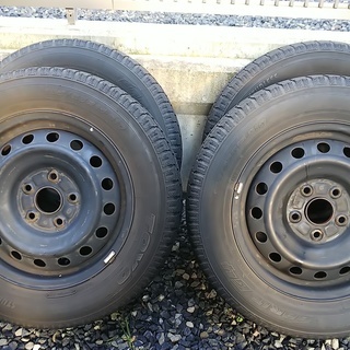 195/65R15　5穴　ホイール4本　スタッドレスタイヤ付！　...