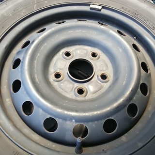 195/65R15　5穴　ホイール4本　スタッドレスタイヤ付！　トヨタ・日産などの画像