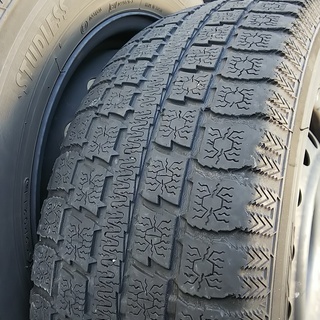 195/65R15　5穴　ホイール4本　スタッドレスタイヤ付！　トヨタ・日産などの画像