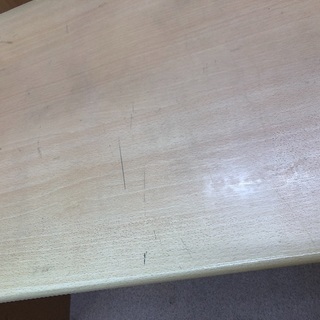 パソコンデスクの画像