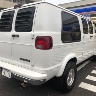 ダッジバンの画像