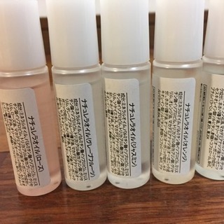 ニールズヤード、エッセンシャルオイルセットの画像