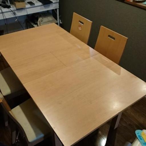 ダイニングセットエクステンション機能つき