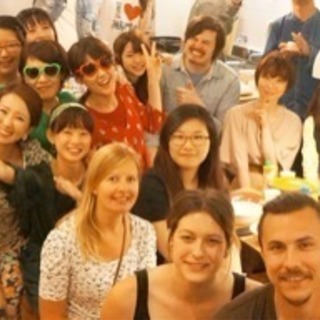 「手巻き寿司」で繋がろう。大阪福島で国際交流会。