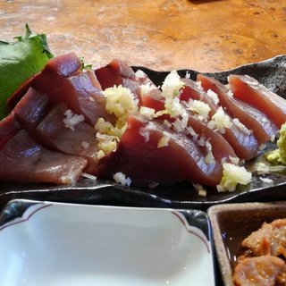 もてなしや　初がつおのお刺身　美味しいよ
