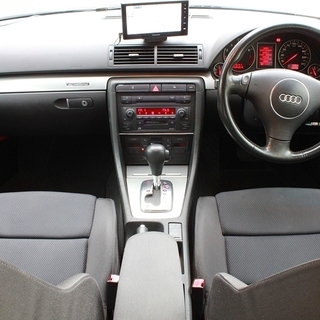 ★予備車検付★アウディA4★1.8T(ターボ!!)★クワトロ/社外ナビ/ETC/17アルミ!の画像