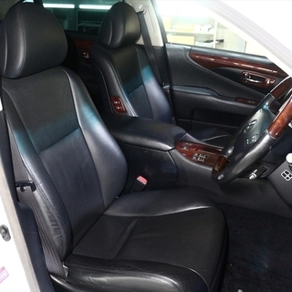 【車検２年付】  レクサス LS460 バージョンS Iパッケージ 社外アルミ/エアロ/サスコン/サンルーフ☆自社ローン・オートローン全国対応の画像