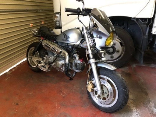 モンキー カスタム 社外フレーム エンジン純正88cc