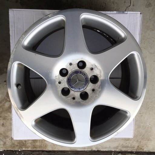 ベンツ純正ホイール  17インチ 8.5J オフセット47