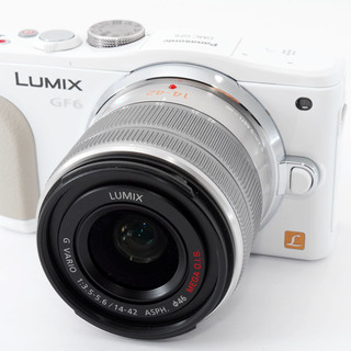 Panasonic Lumix DMC-GF6W ホワイト レンズキット★極上美品★自分撮りミラーレス★レンズフード、8GB新品SDカード付き！