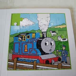 きかんしゃトーマス おはなしパズルえほんの画像