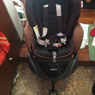 チャイルドシート アップリカ