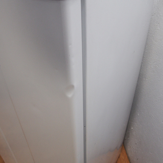 送料無料！大きめ136L 冷凍庫 ホームフリーザー ホワイト CL35