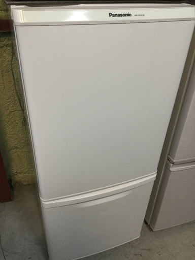 【期間限定値下！送料無料・設置無料サービス有り】冷蔵庫 Panasonic NR-TB147W-HG 中古