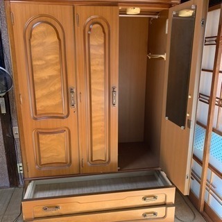 差し上げますタンスの画像