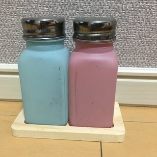 塩コショウ入れ