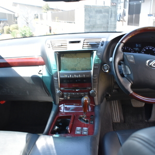 レクサスLS 460 Iパッケージ　車検付きの画像