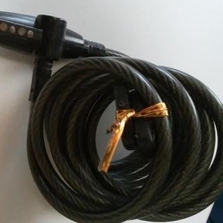 SALE 自転車 ワイヤー 鍵 鍵x2本 100均の鍵じゃないです。の画像