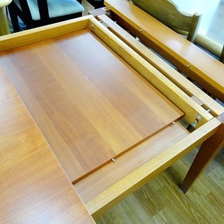 【CALLIGARIS(カリガリス)】ダイニング5点セット売ります！