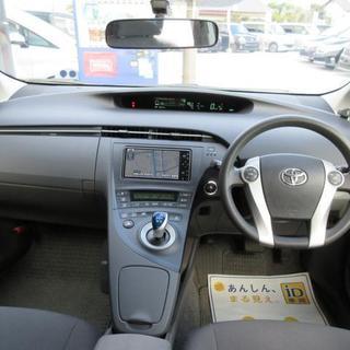 トヨタ　プリウス　Ｓ　純正ＨＤＤナビ　ＤＴＶ　スマートキー　１年保証付　カーローン：リース支援対象車の画像