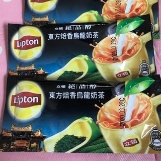 台湾 リプトンミルクティ ジャスミンとウーロン茶 烏龍茶の画像
