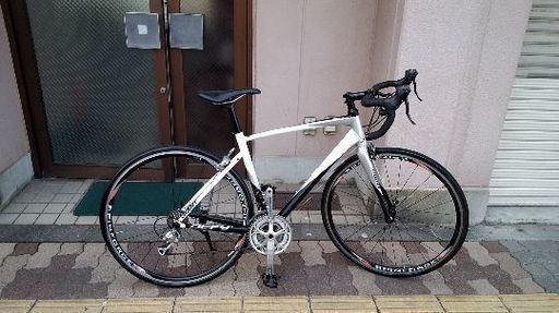 GIANT DEFY 3 M SORA　ジャイアント　ロードバイク GIANT 「ジャイアント」 DEFY3 SORA 2013 ロードバイク