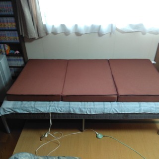 3つ折りマットレス 