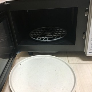 SHARP オーブン機能付電子レンジ (6年使用)の画像