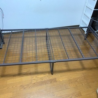 パイプベッド 引き取りに来れる方差し上げます。(商談中)