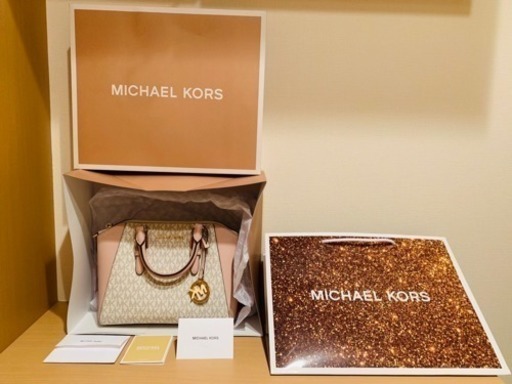 更に値下げ⁉️?値段交渉可能‼️MICHAEL KORS(マイケル コース)