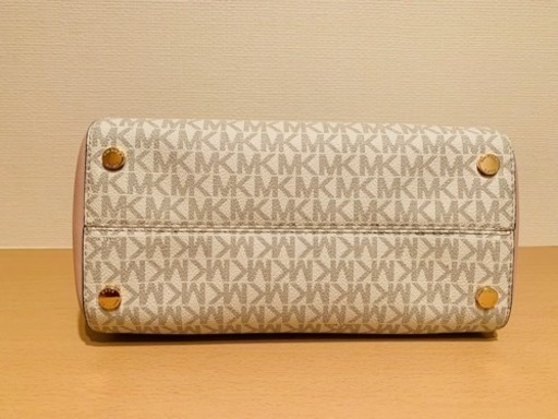 更に値下げ⁉️?値段交渉可能‼️MICHAEL KORS(マイケル コース)