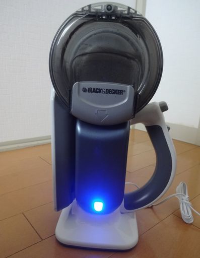 BLACK＆DECKER PV1210T 2013年製 充電式コードレスクリーナー サイクロン掃除機 ハンディクリーナー JP01 充電器 HP12V300 14.5V 300mA ポータブル 車内 Pivot Dustbuster
