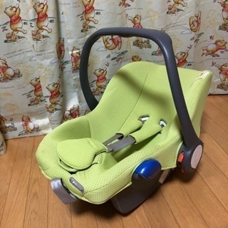combi チャイルドシートの画像