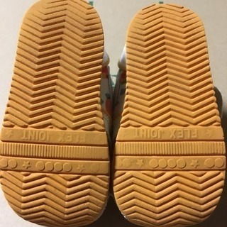 アンパンマンシューズの画像