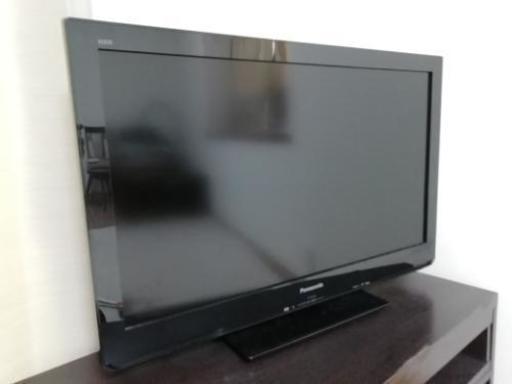 液晶テレビ