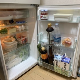 無料 シャープ冷凍冷蔵庫 140L SJ-14F-S 2002年製の画像