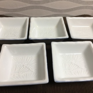 お小皿の画像