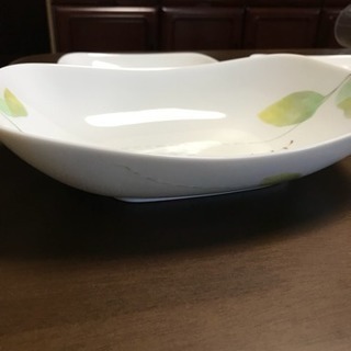 大皿、小皿セットの画像