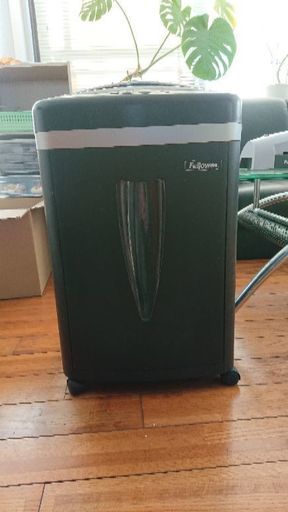 シュレッダー