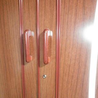 中古　洋服タンス　 　幅85.9　　奥行58.2　　高さ175　 （ｃｍ）　レッドウッドの画像