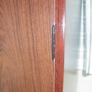 中古　洋服タンス　 　幅85.9　　奥行58.2　　高さ175　 （ｃｍ）　レッドウッドの画像