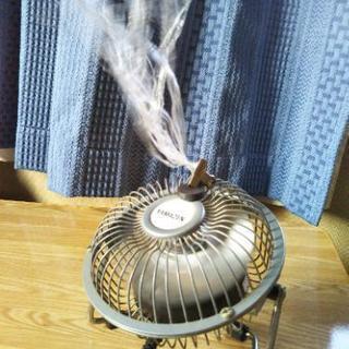 値下げしました。卓上扇風機・スチール製の画像