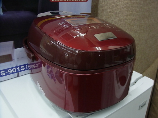 東芝 真空IH 炊飯器 5.5合炊 鍛造かまど 銅釜 RC-10VRK-R