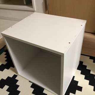 キューブ型カラーボックス白
