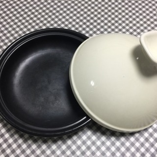 タジン鍋の画像