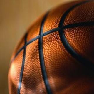 8日(月)21時から川越にてバスケしませんか？🏀