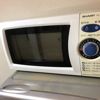 700Wの電子レンジ