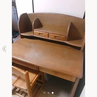 ０円！勉強机＋椅子の画像