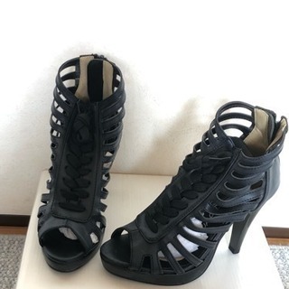 【新品】22.5cm 黒ハイヒールサンダル